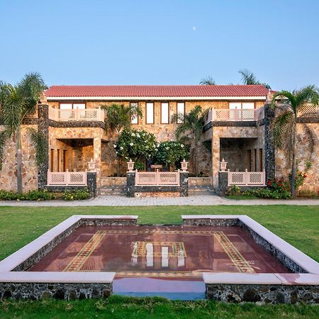 Vikrama Heritage Resort Pavagadh Hālol エクステリア 写真