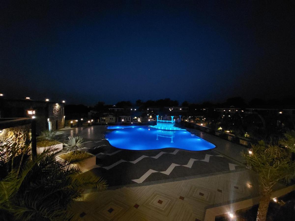Vikrama Heritage Resort Pavagadh Hālol エクステリア 写真