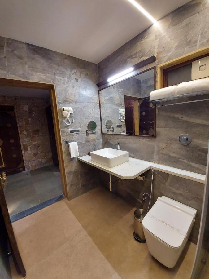 Vikrama Heritage Resort Pavagadh Hālol エクステリア 写真