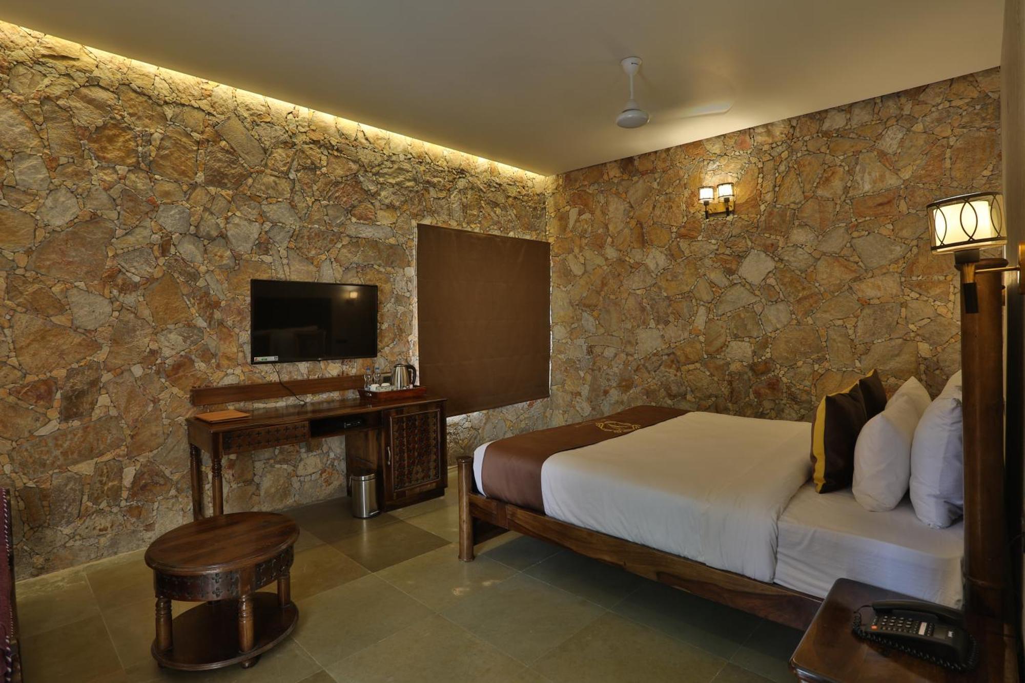 Vikrama Heritage Resort Pavagadh Hālol エクステリア 写真