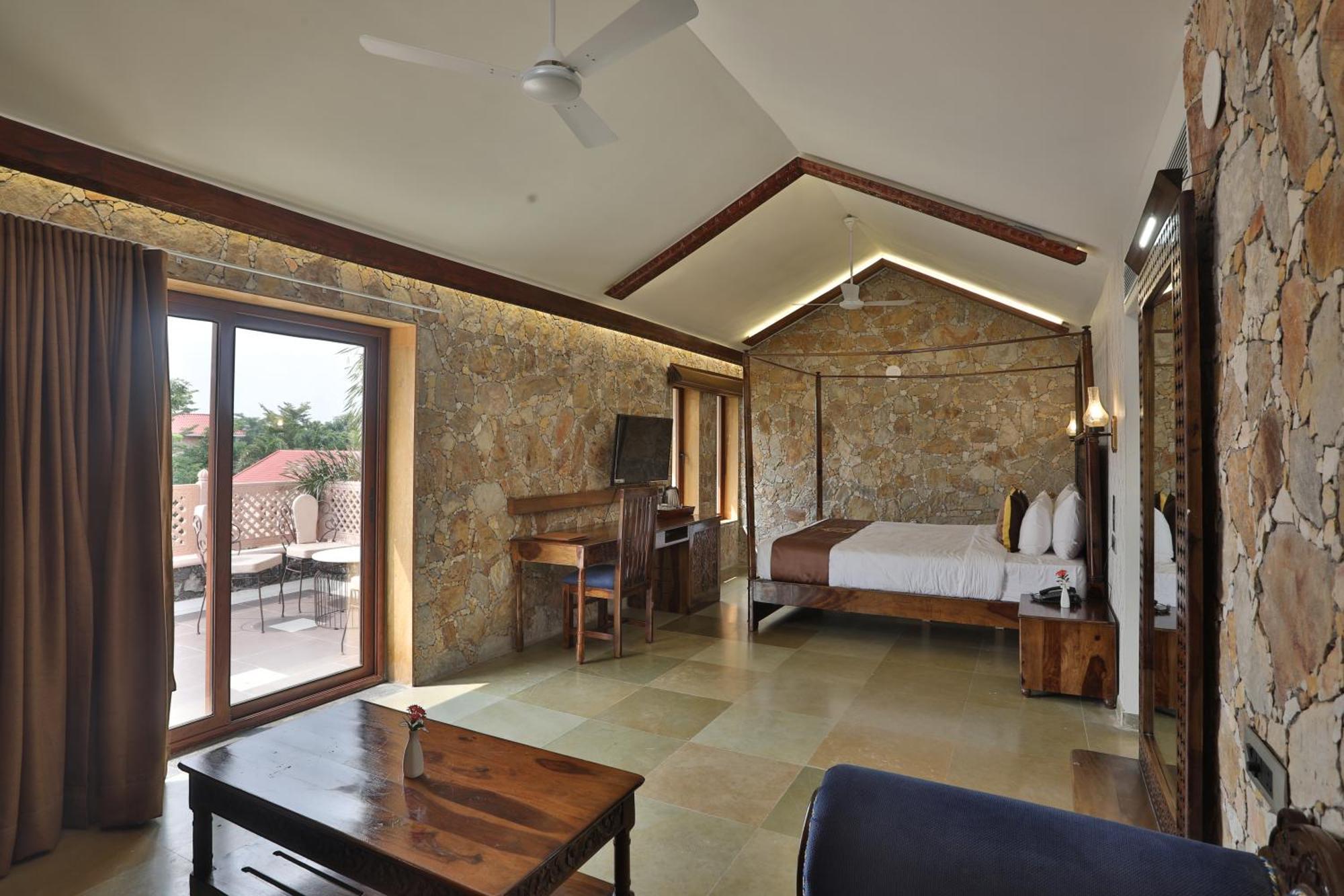 Vikrama Heritage Resort Pavagadh Hālol エクステリア 写真