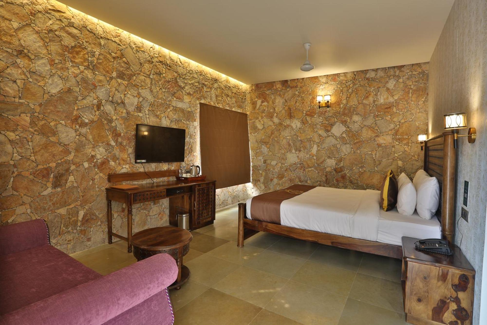 Vikrama Heritage Resort Pavagadh Hālol エクステリア 写真
