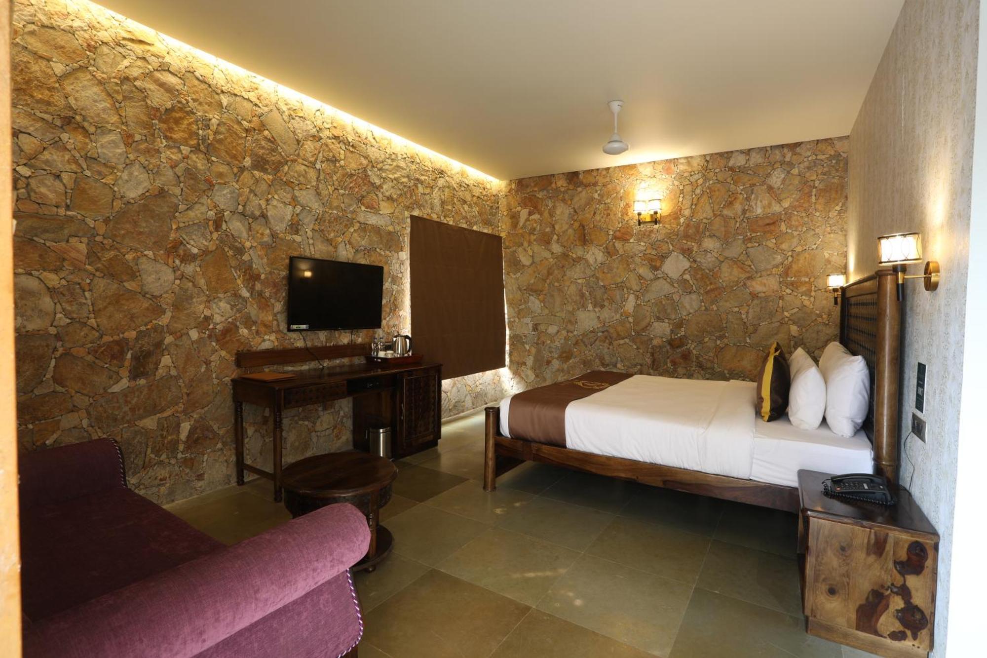 Vikrama Heritage Resort Pavagadh Hālol エクステリア 写真
