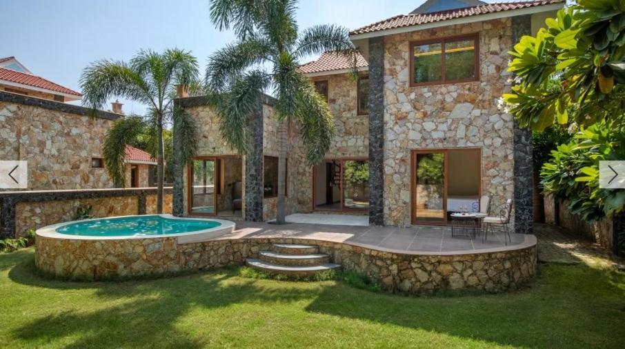 Vikrama Heritage Resort Pavagadh Hālol エクステリア 写真